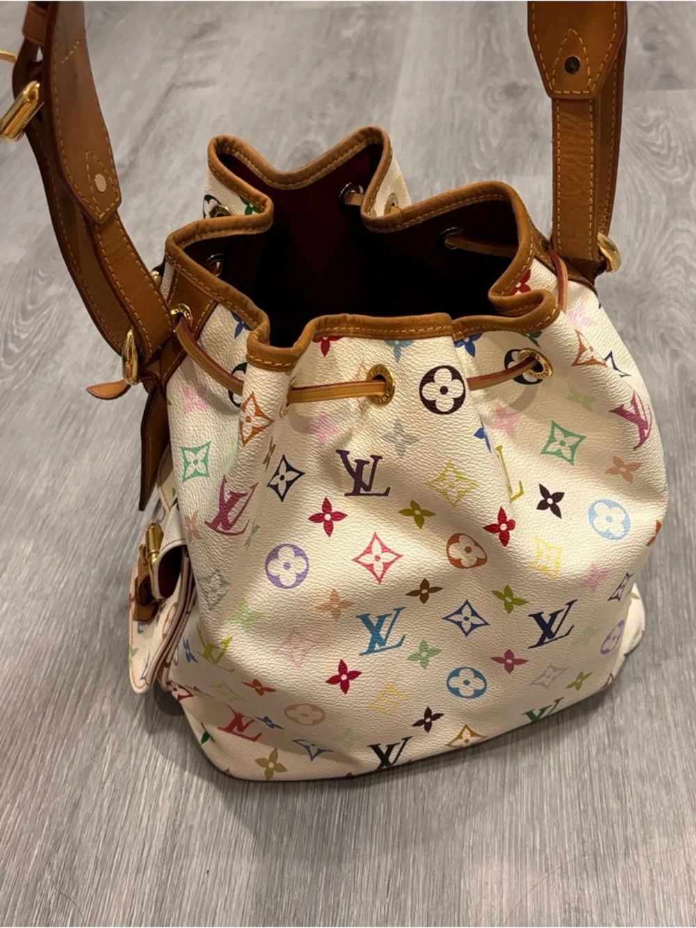 Louis Vuitton x Takashi Murakami White Multicolore Canvas Petit Noé - Picture 4 of 16